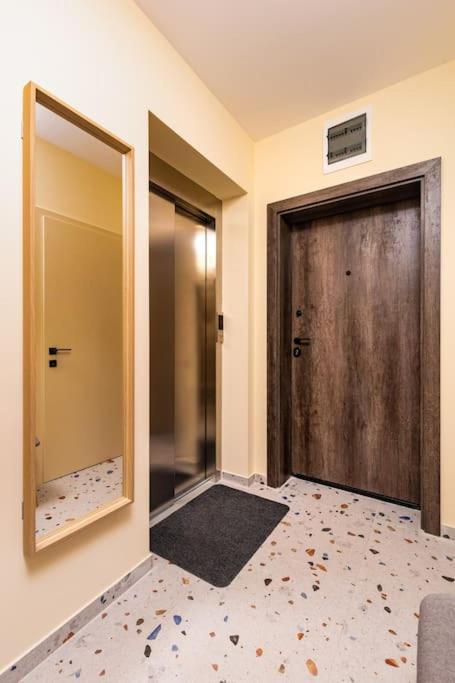 Hills View Central Apartment Plovdiv Exterior foto